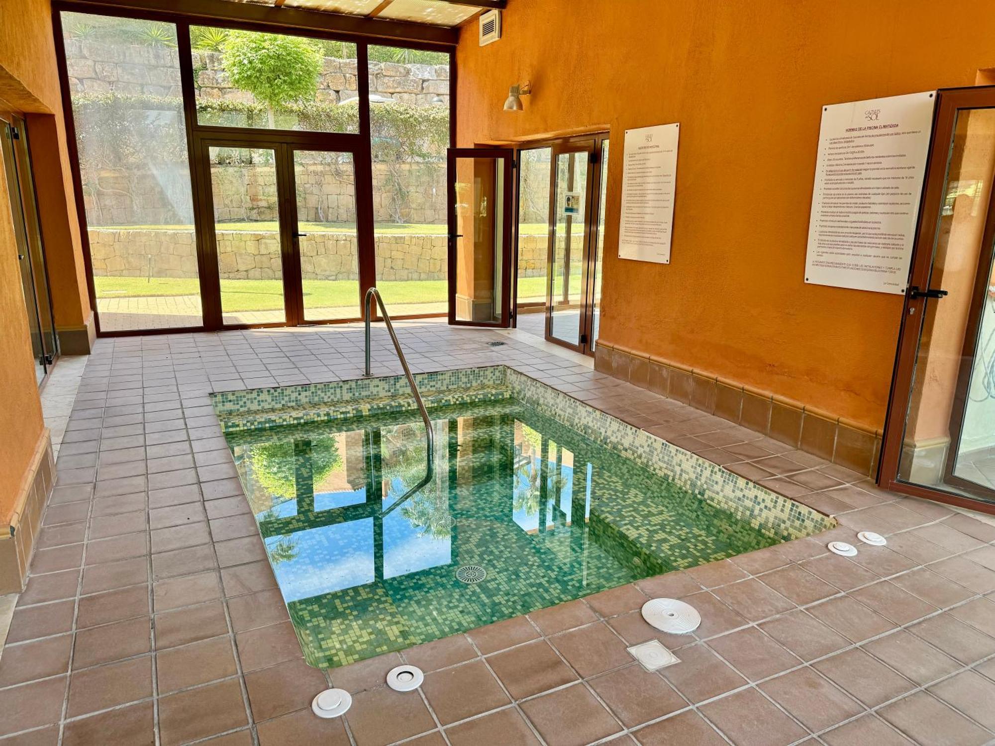 Piso De Lujo Totalmente Equipado A Estrenar Para 6 Estepona Luaran gambar